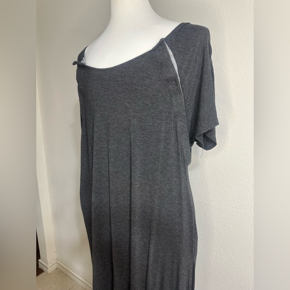 FRIDA MOM hospital gown